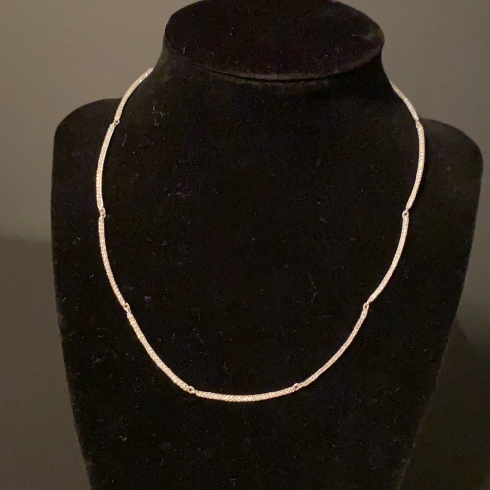 Silver Henri Bendel luxe necklace